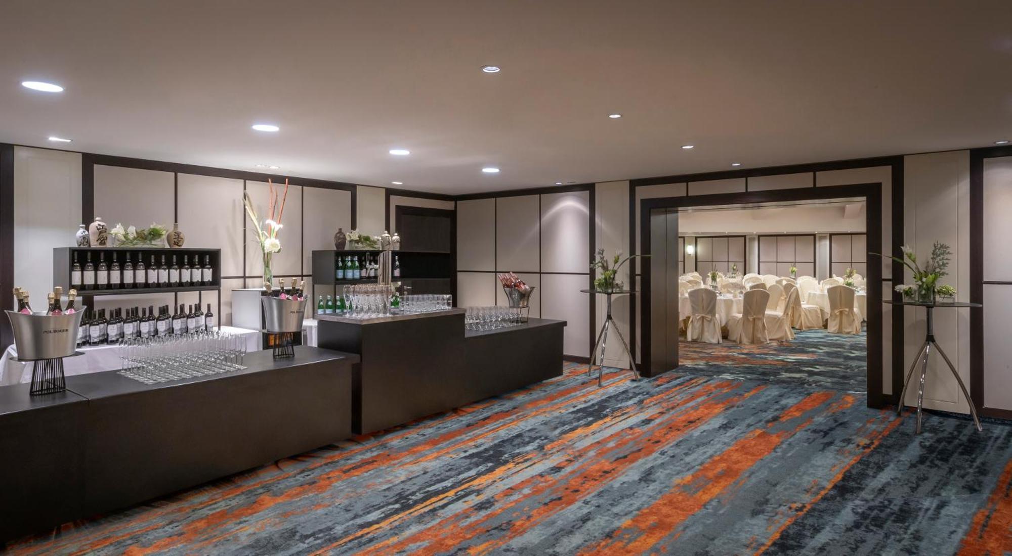 Clayton Hotel Dusseldorf City Centre Zewnętrze zdjęcie