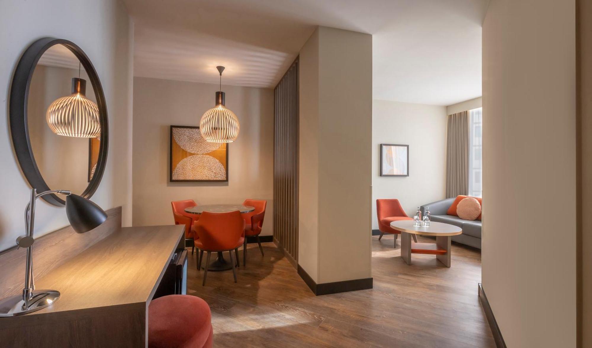 Clayton Hotel Dusseldorf City Centre Zewnętrze zdjęcie